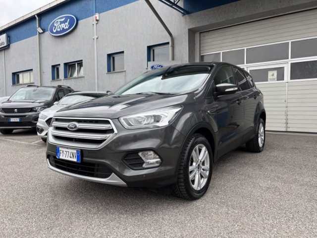 Ford Kuga 1.5 TDCI 120 CV S&S 2WD Powershift Edition