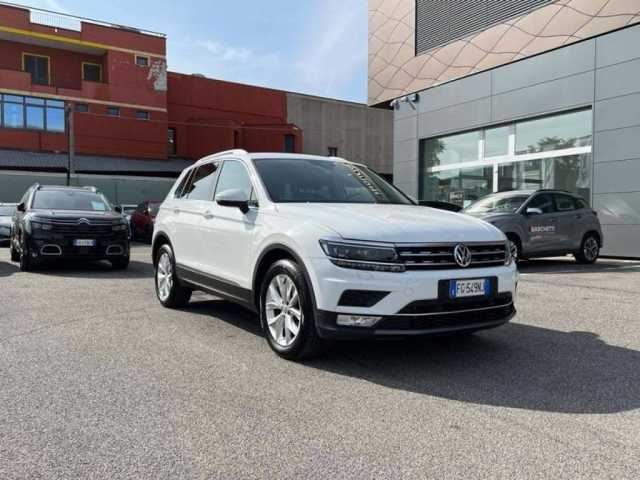 Volkswagen Tiguan 2.0 TDI SCR DSG 4MOTION Business BMT