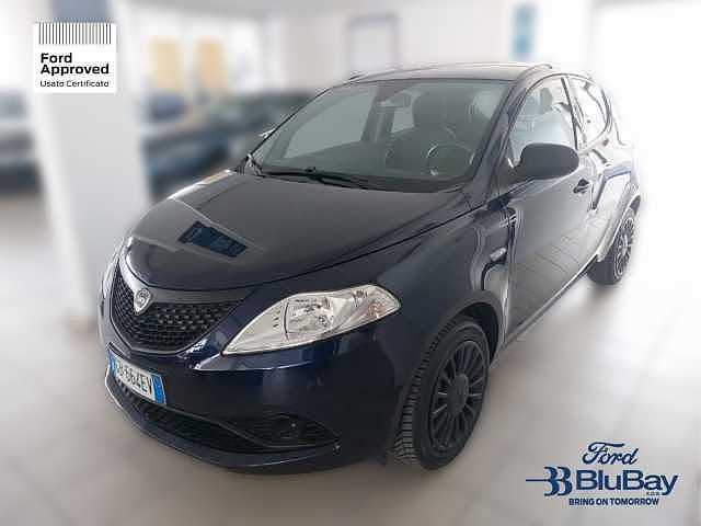 Lancia Ypsilon 3ª serie 1.0 FireFly 5p S&S Hybrid Ecochic Silver