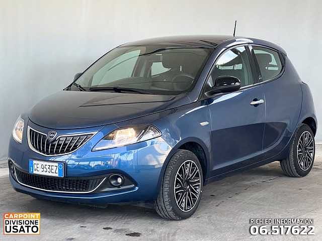 Lancia Ypsilon 1.0 firefly hybrid gold s&s 70cv da Carpoint .