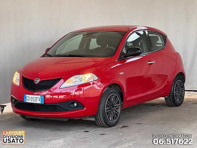 Lancia Ypsilon 1.0 firefly hybrid gold s&s 70cv