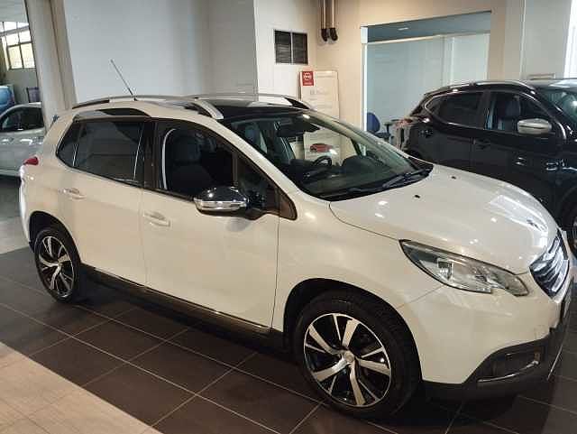 Peugeot 2008 BlueHDi 100 Allure