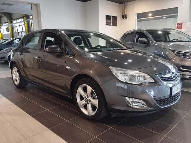 Opel Astra 4ª serie 1.4 100CV 5 porte Cosmo