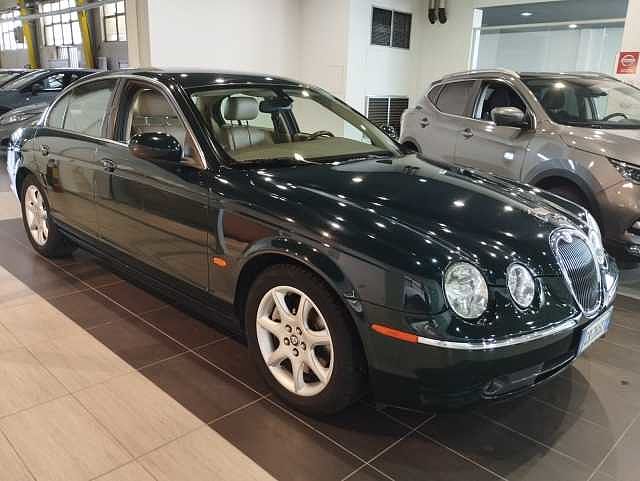 Jaguar S-Type 2.7 diesel V6 Executive