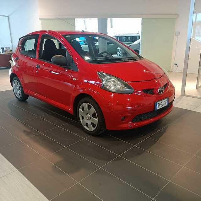 Toyota Aygo 1ª serie 1.0 12V VVT-i 5 porte Sol