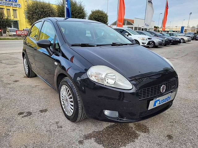 Fiat Grande Punto 1.3 MJT 75 CV 5 porte Dynamic