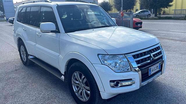 Mitsubishi Pajero 3.2 DI-D 16V 5p. Intense DPF