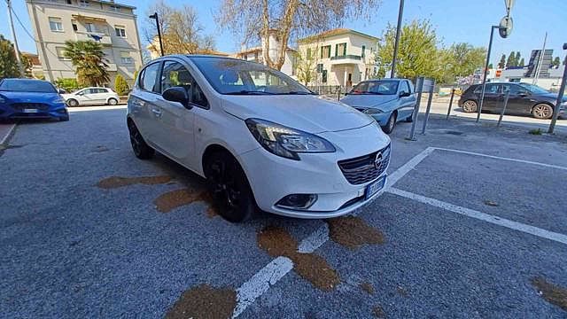 Opel Corsa 1.4 90CV GPL Tech 5 porte b-Color