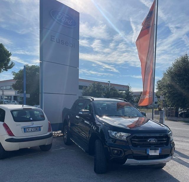 Ford Ranger 2.0 TDCi DC Wildtrak 5 posti