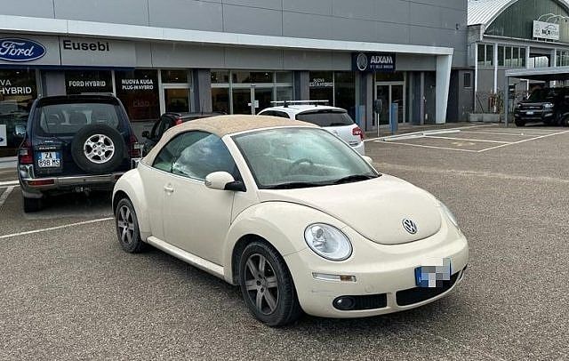 Volkswagen New Beetle 1.9 TDI 105CV Cabrio