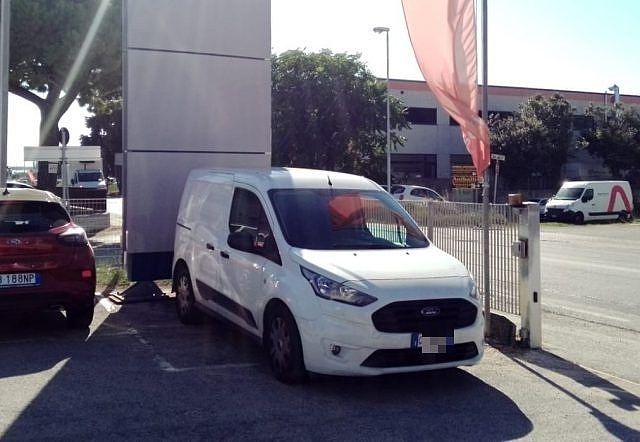 Ford Transit Connect 200 1.5 TDCi 120CV PC Furgone Trend