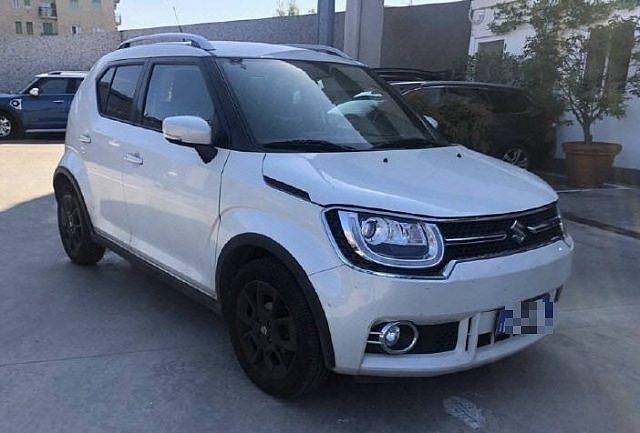 Suzuki Ignis 1.2 Hybrid Top