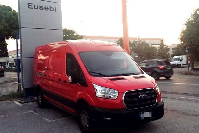 Ford Transit 330 2.0TDCi EcoBlue MHEV 130CV PL-TM Furgone Tren da Eusebi .