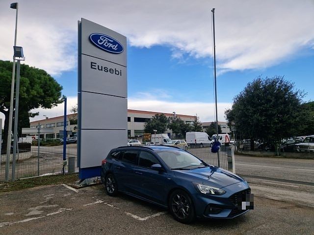 Ford Focus 1.0 EcoBoost Hybrid 125 CV SW ST-Line da Eusebi .