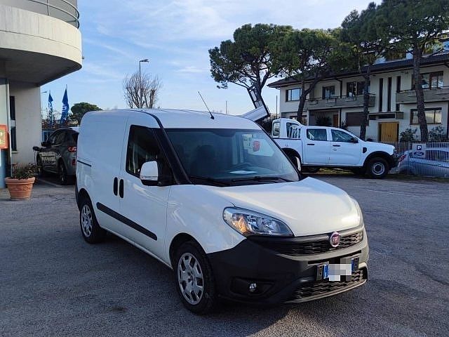 Fiat Doblo Doblò 1.4 T-Jet Natural Power PC-TN Cargo Lamier