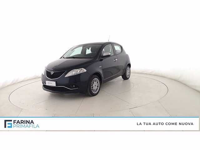 Lancia Ypsilon 3ª serie Ypsilon 1.2 69 CV 5 porte GPL Ecochic Silver