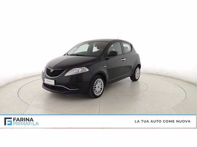 Lancia Ypsilon 3ª serie Ypsilon 1.3 MJT 16V 95 CV 5 porte S&S Silver