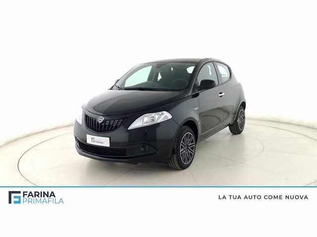 Lancia Ypsilon 1.0 Hybrid Gold