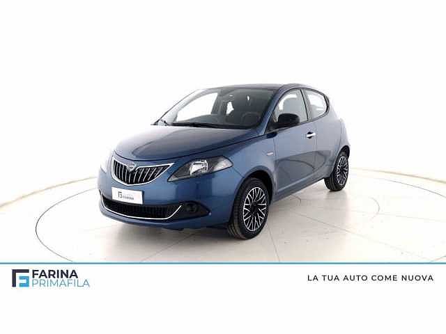 Lancia Ypsilon 1.0 Hybrid PLATINO