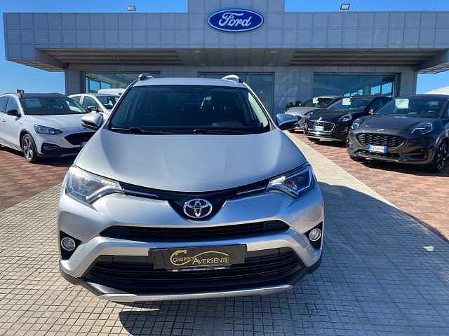 Toyota RAV4 2.0 D-4D 2WD Active