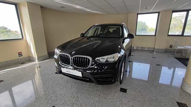 BMW X3 sDrive18d Business Advantage Aut.