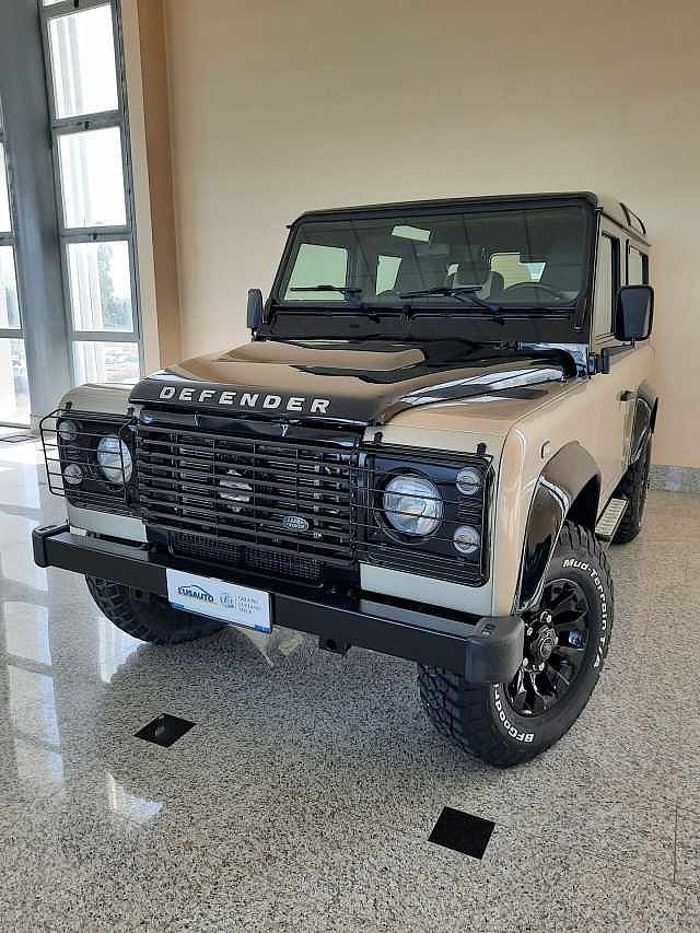 Land Rover Defender 90 2.2 TD4 122 CV ALLESTITO 'AUTOBIOGRAPHY'