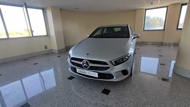 Mercedes-Benz Classe A A 180 d Automatic 4p. Premium