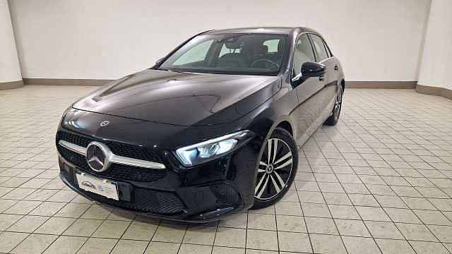 Mercedes-Benz Classe A A 180 d Automatic 4p. Business
