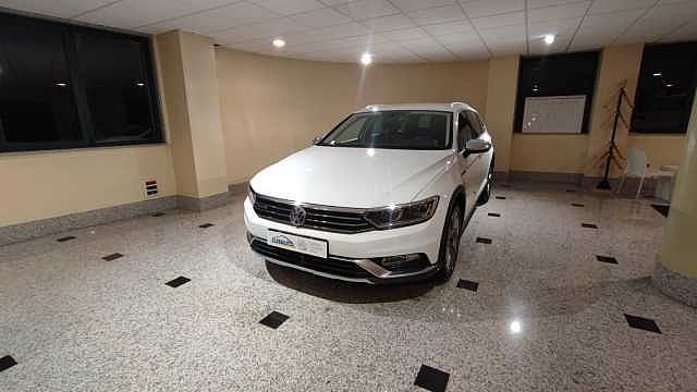 Volkswagen Passat Alltrack 2.0 BiTDI 240 CV 4MOTION DSG BMT