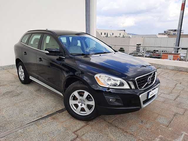 Volvo XC60 2.4 D5 Momentum