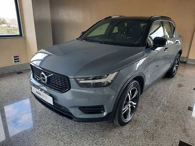 Volvo XC40 D3 AWD Geartronic R-design N1 AUTOCARRO