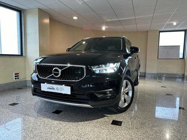 Volvo XC40 T2 Momentum Pro