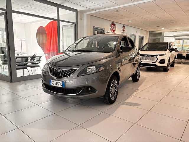 Lancia Ypsilon 5 Porte 0.9 Twinair Ecochic 70cv Gold