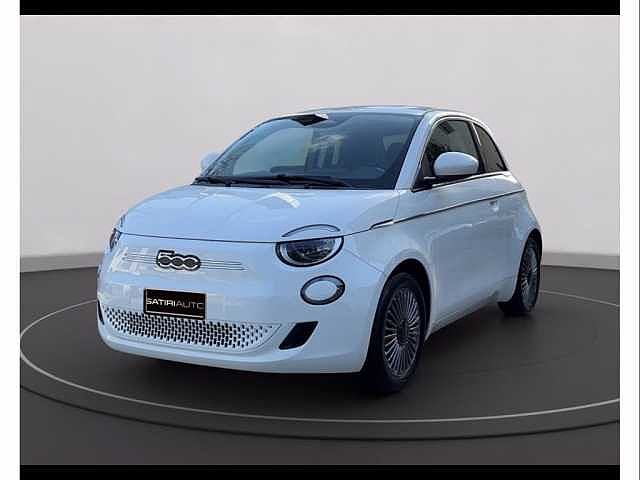 Fiat 500e 3+1 23,65 kwh la prima