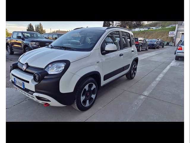 Fiat Panda 1.0 firefly hybrid city cross s&s 70cv 5p.ti