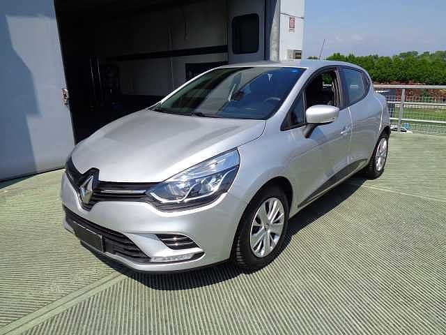 Renault Clio dCi 8V 75 CV Statr&Stop 5 porte Energy Business da Mar-Auto .