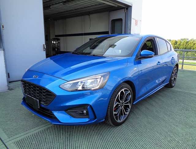 Ford Focus 1.5 EcoBoost 150 CV automatico 5p. ST Line X da Mar-Auto .