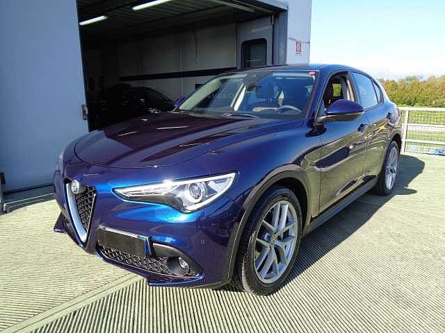 Alfa Romeo Stelvio 2.2 Turbodiesel 180 CV AT8 Executive