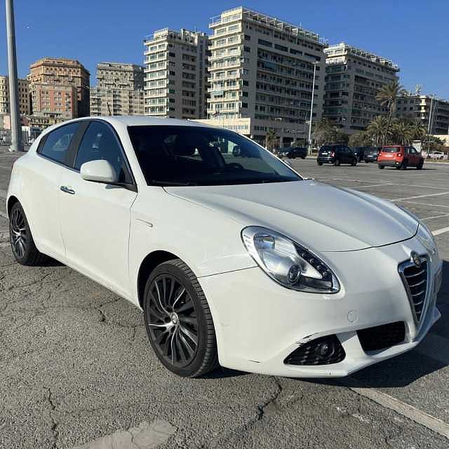 Alfa Romeo Giulietta 2.0 JTDm-2 140 CV Exclusive