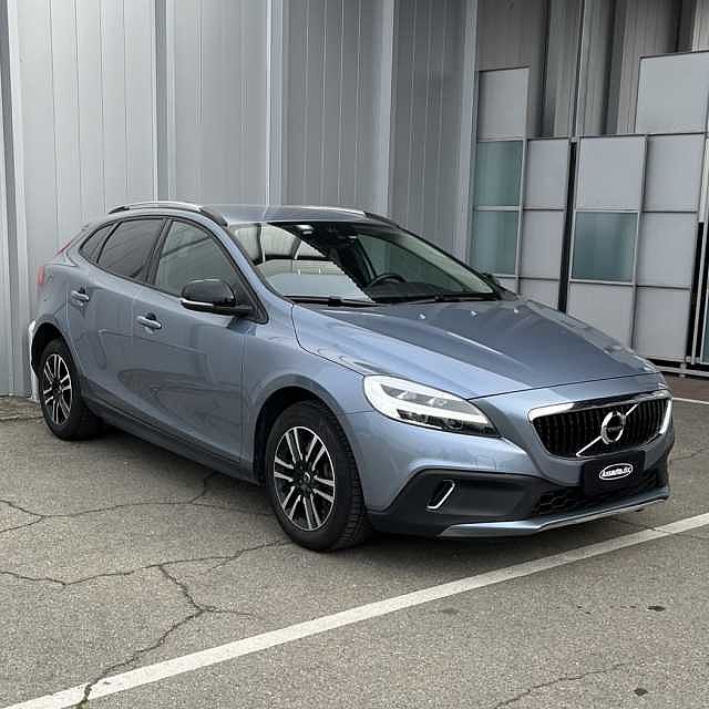 Volvo V40 CC Cross Country D2 Style Plus