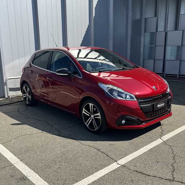 Peugeot 208 PureTech Turbo 110 S&S 5 porte GT Line