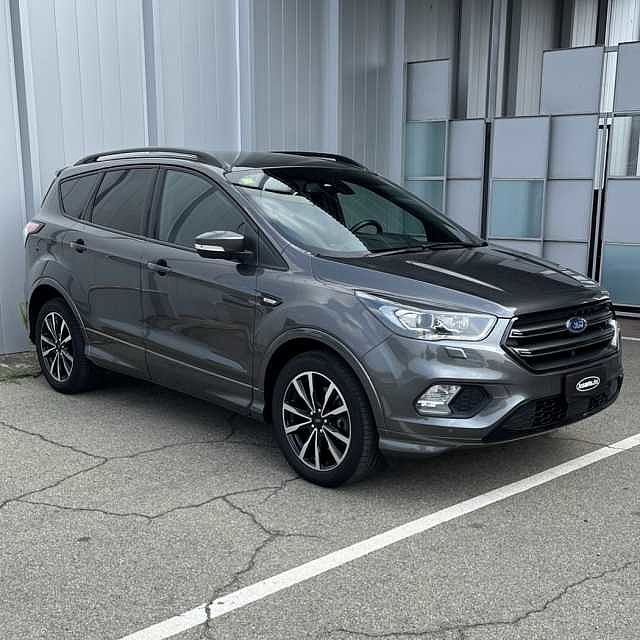 Ford Kuga 2ª serie 1.5 TDCI 120 CV S&S 2WD ST-Line