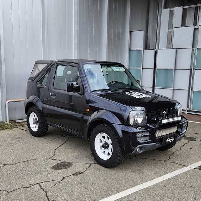 Suzuki Jimny 3ª serie 1.3i 16V cat Cabrio 4WD JLX da Nuova Assauto .