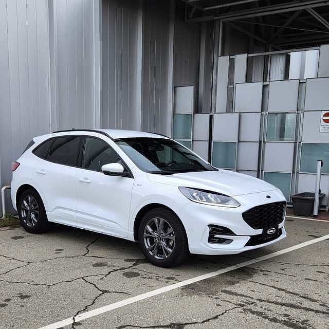 Ford Kuga 3ª serie 1.5 EcoBlue 120 CV 2WD ST-Line da Nuova Assauto .