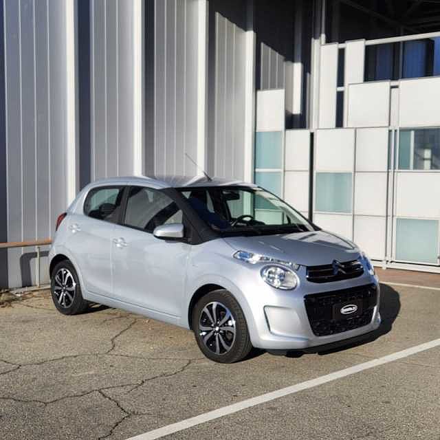 Citroen C1 2ª serie VTi 72 S&S 5 porte Live da Nuova Assauto .