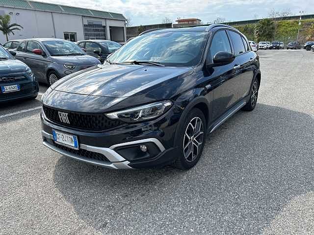 Fiat Tipo 1.6 Mjt S&S 5 porte Cross da York Auto Vumbaca .