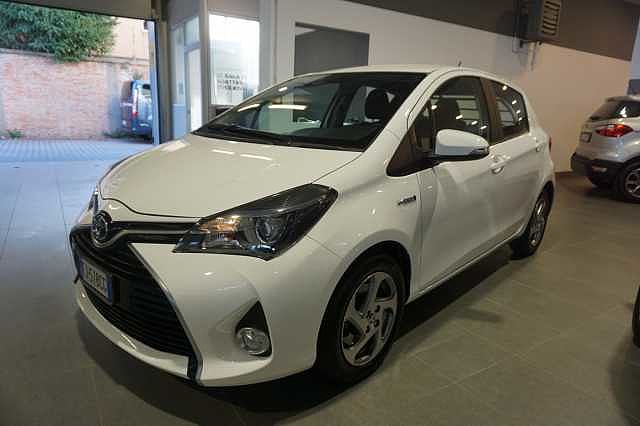 Toyota Yaris 3ª serie 1.5 Hybrid 5 porte Style *IMMATRICOLATA AUTOCARRO*