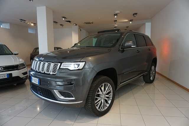 Jeep Gr.Cherokee 4ª s. Grand Cherokee 3.0 V6 CRD 250 CV Multijet II Summit da Stracciari .