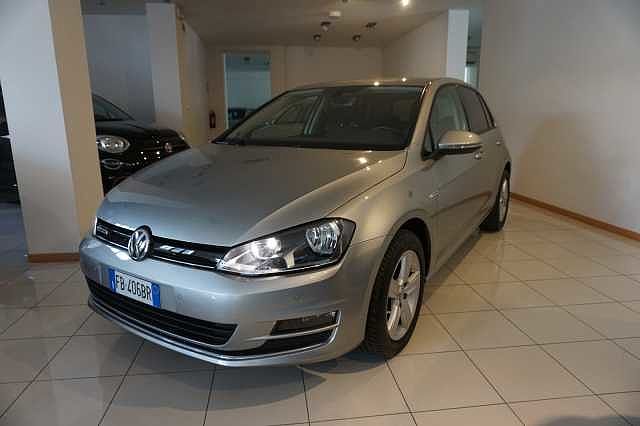 Volkswagen Golf 7ª serie Business 1.4 TGI 5p. Highline BlueMotion da Stracciari .