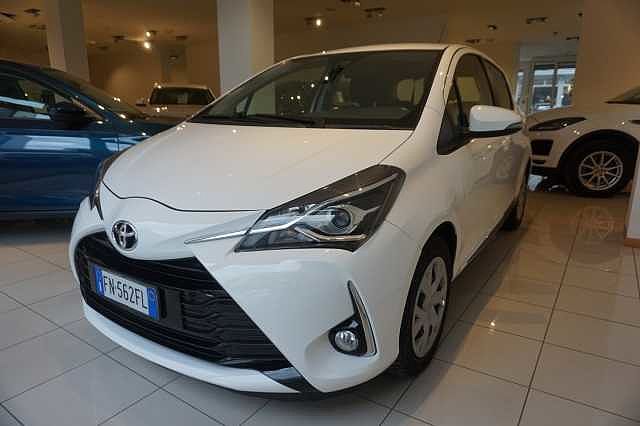 Toyota Yaris 3ª serie 1.0 5 porte Cool